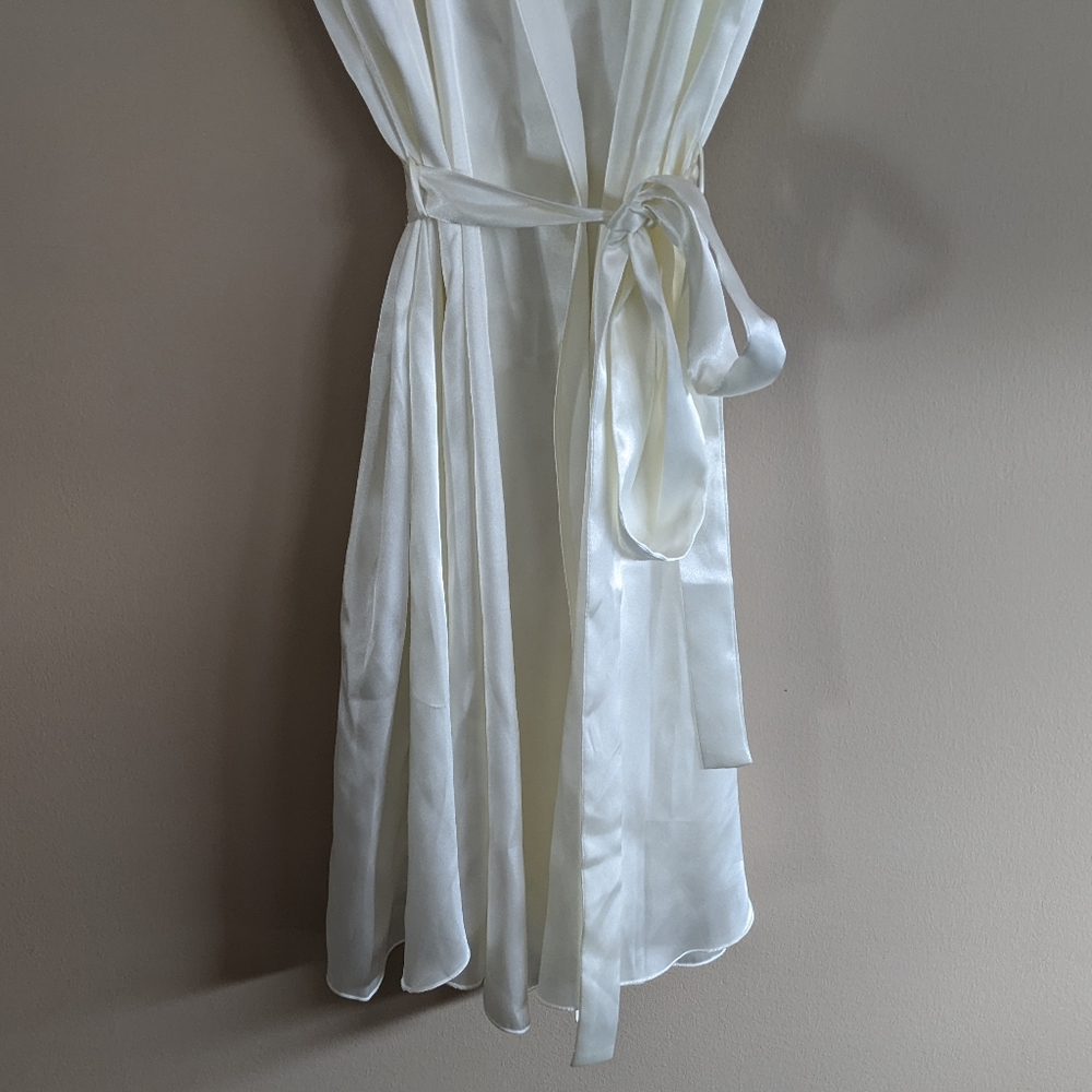 Oscar de la Renta Robe - Picture 6 of 11